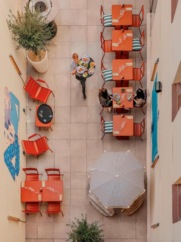 Eklo Hotels Montpellier Centre Gare Saint-Roch - image 13