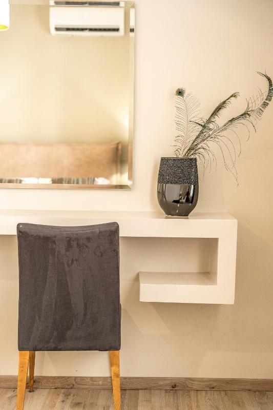 Amabilis Apartments - image 36