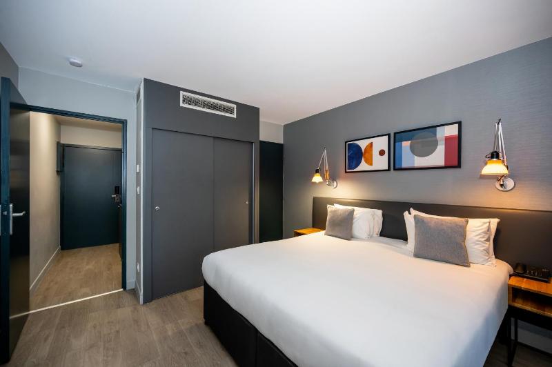 Studio Apartment Accessible (2 Adults) image 1