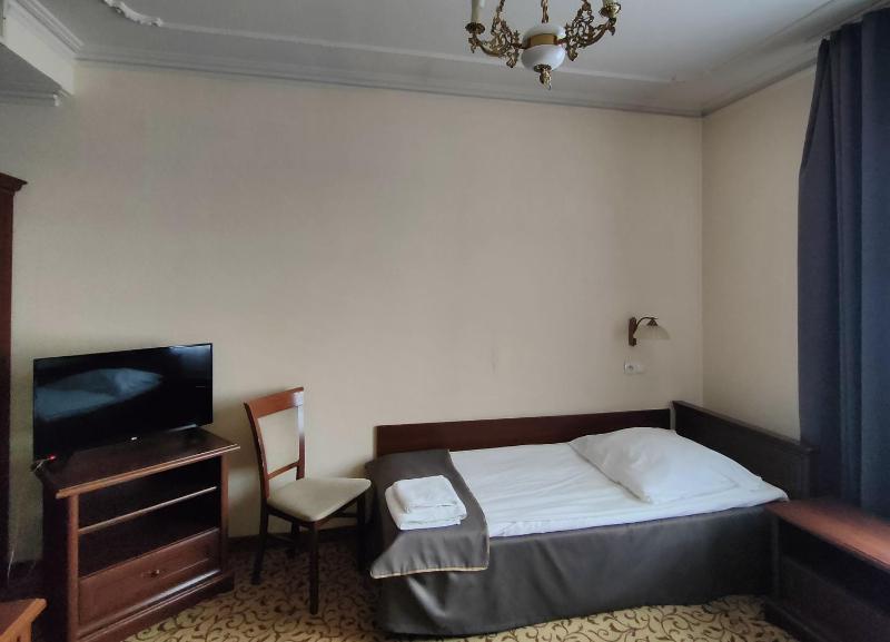 Double Room image 2