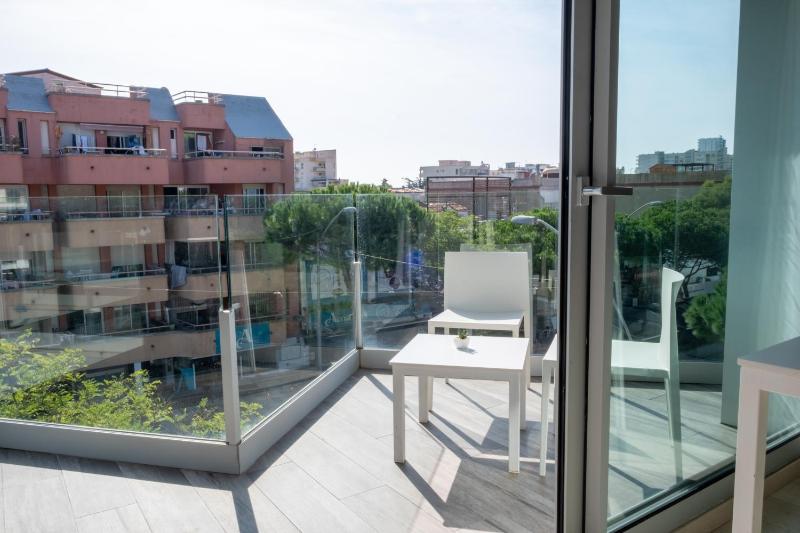 Daro Apartments - image 35