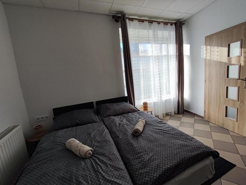 Apartment image 3