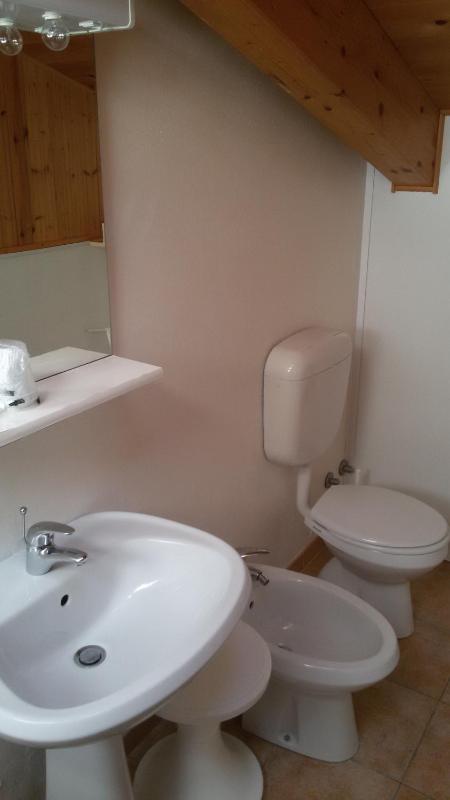Basic Triple Room - Mansarda image 4