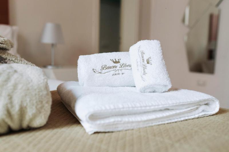 Standard Double Room image 1