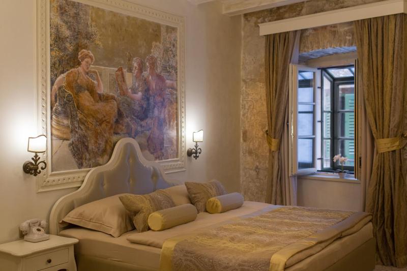 Superior Double Room image 2