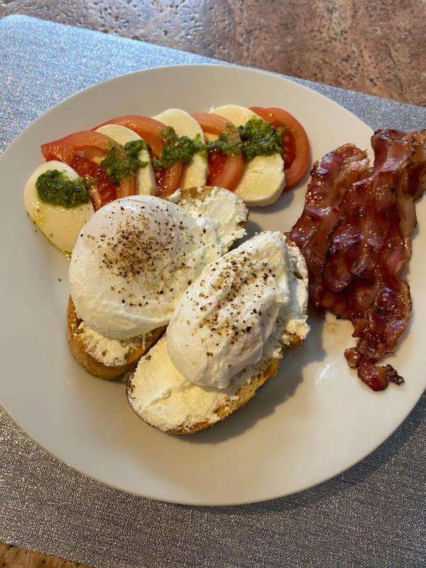 Standard King Room image 4