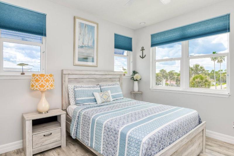 Oceans 13 Condo C - image 31