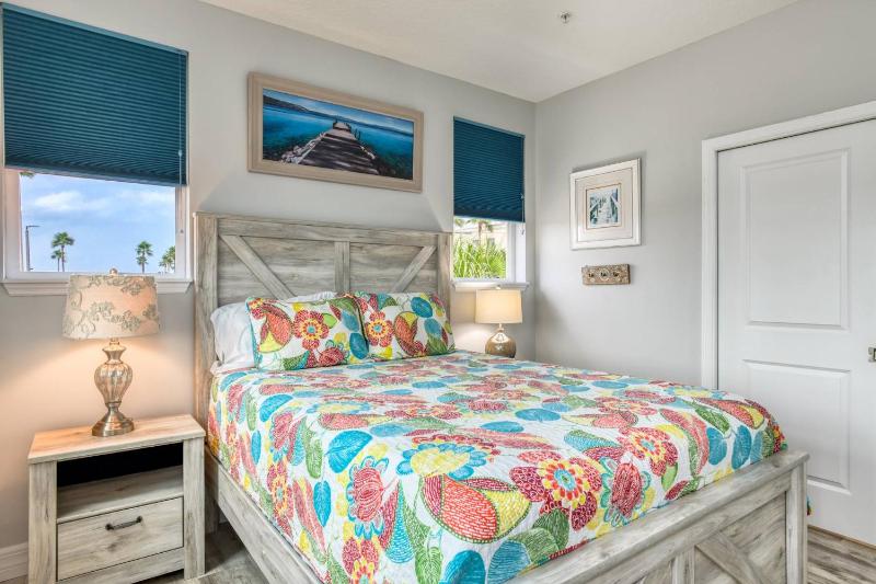 Oceans 13 Condo D - image 30