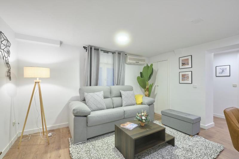 Lovely Apartments - Alójate en el corazón de Madrid - image 5