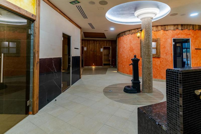 Spa & Wellness Hotel Fitak**** - image 49