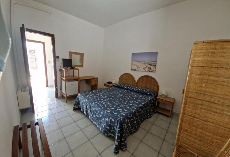 Double Room (1 Adult) image 1