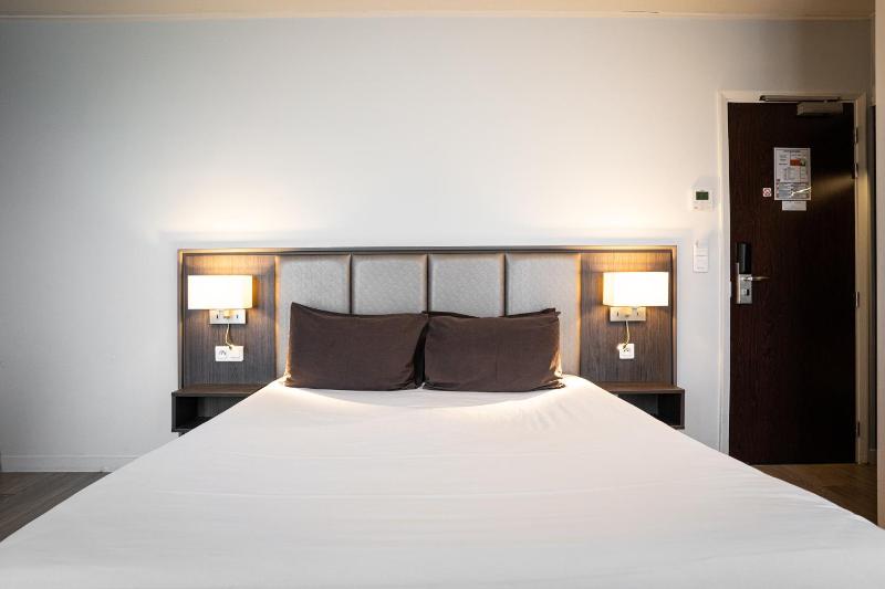 Superior Triple Room image 1