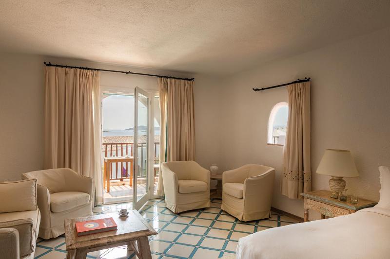 Premium Sea View Room image 1
