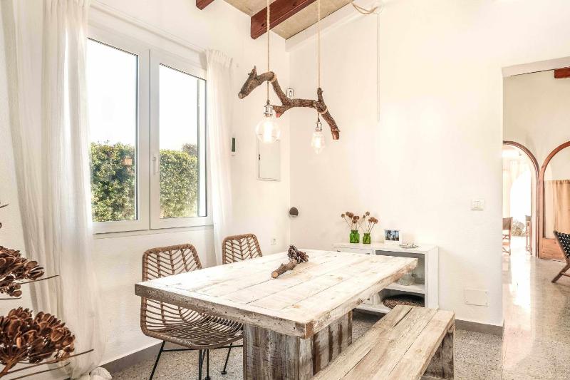 Tord | Villa con piscina y aire acondicionado! - image 9