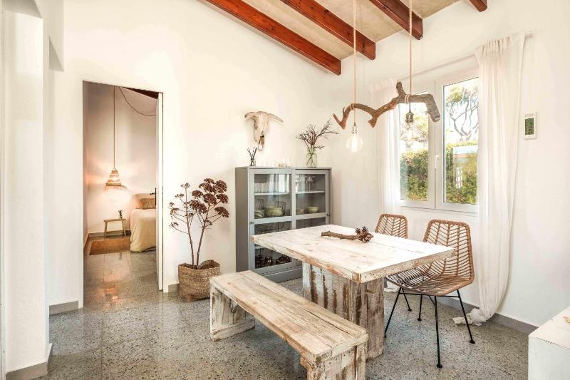 Tord | Villa con piscina y aire acondicionado! - image 15