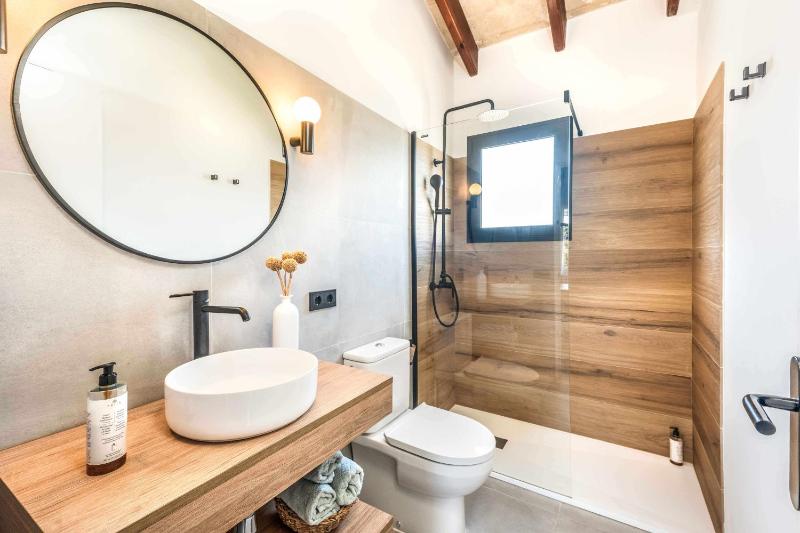 Tord | Villa con piscina y aire acondicionado! - image 20