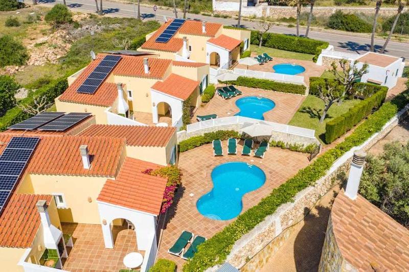 Linardo3 | Villa con piscina y aire acondicionado - image 15