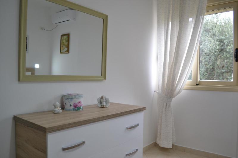 Flowers & Green 2 Bedrooms Apartment & Private garage - image 11
