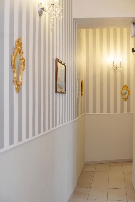 Double or Twin Room image 3