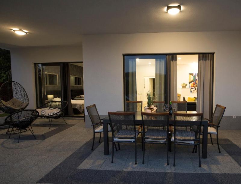 Three Bedroom holiday home  image 4