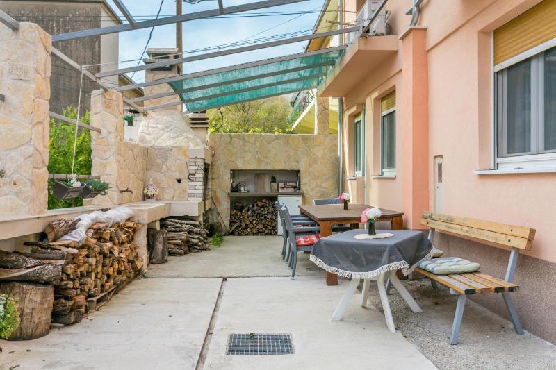 Studio with Terrace image 3