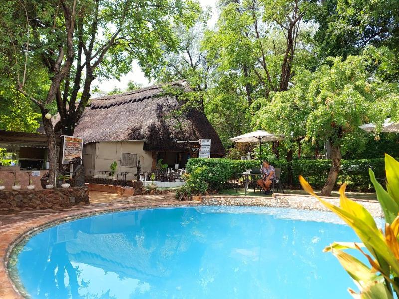 Victoria Falls Backpackers Lodge- Camp Sites - image 8