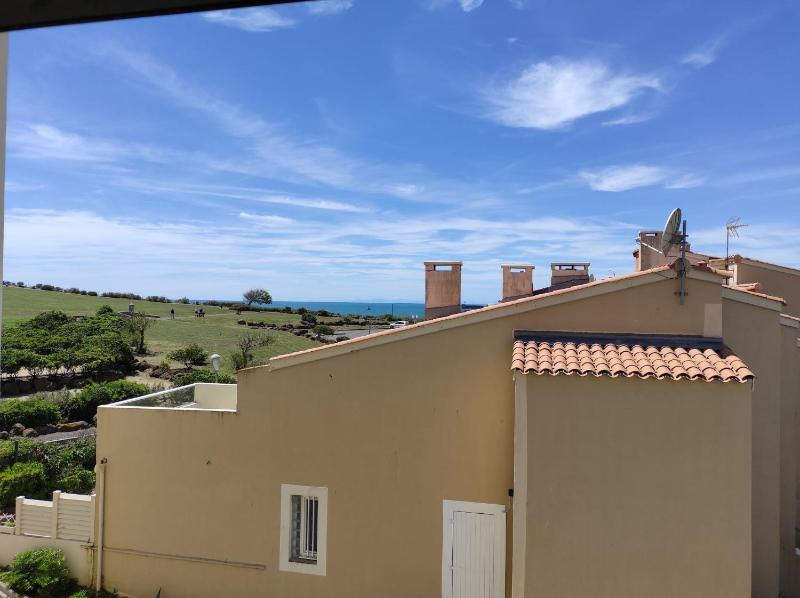 Double Room with Balcony image 1