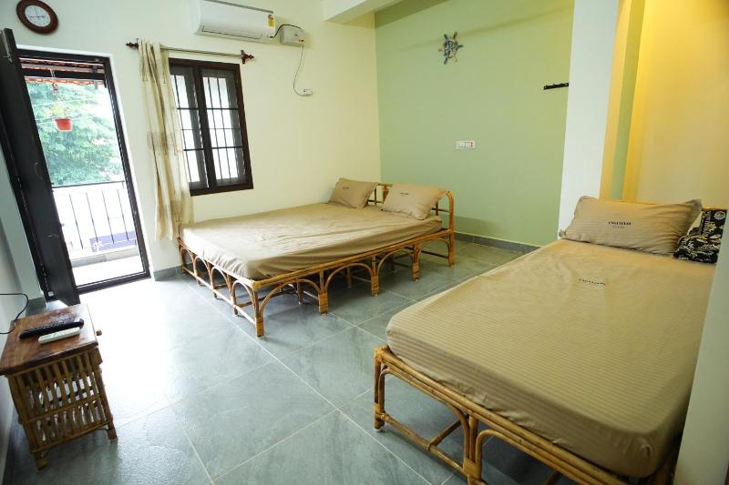 UNGA VEEDU PAY AND STAY - image 8