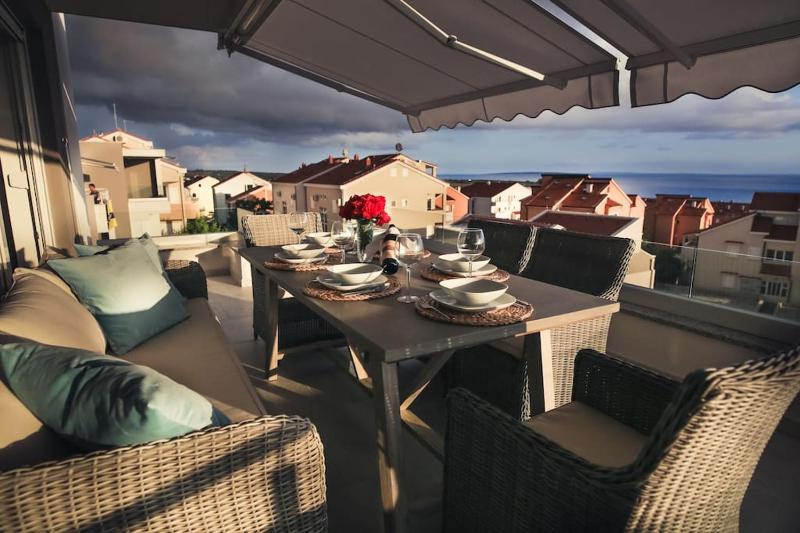 Adriaticluxury penthouse for up to 10 people - image 8