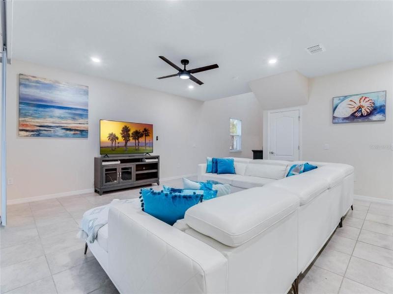 5 Bed Bliss at Solterra by Shine Villas 121 villa - image 35