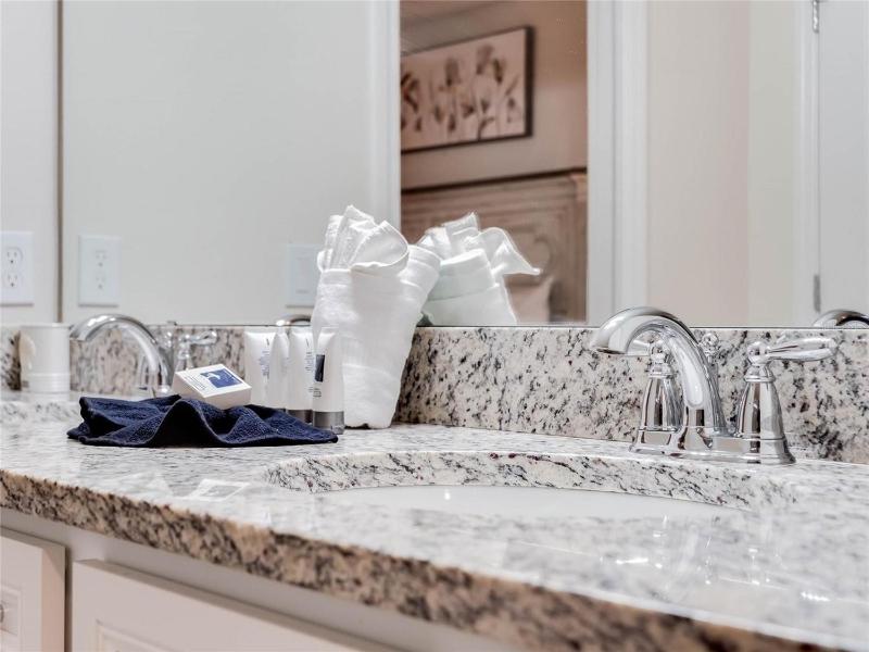 5 Bed Bliss at Solterra by Shine Villas 121 villa - image 48