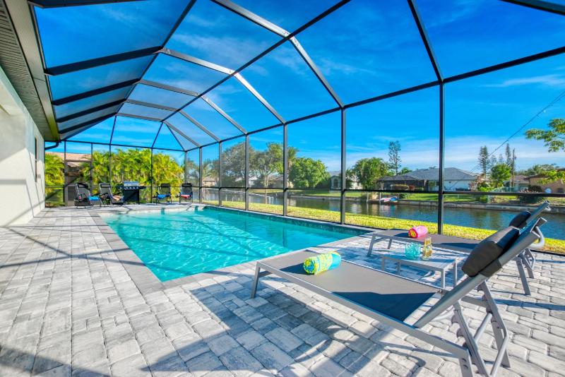 VILLA MODERN TIMES - 4 BEDS - 2 BATHS - 8 GUESTS - WATERVIEW & POOL - INCL. 10% OFF BOAT RENTAL - image 41