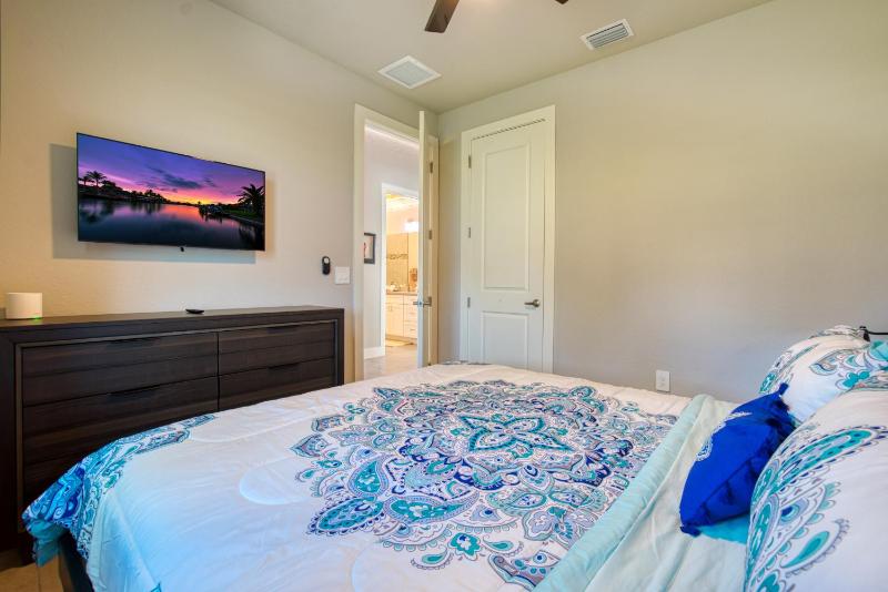 VILLA MODERN TIMES - 4 BEDS - 2 BATHS - 8 GUESTS - WATERVIEW & POOL - INCL. 10% OFF BOAT RENTAL - image 45