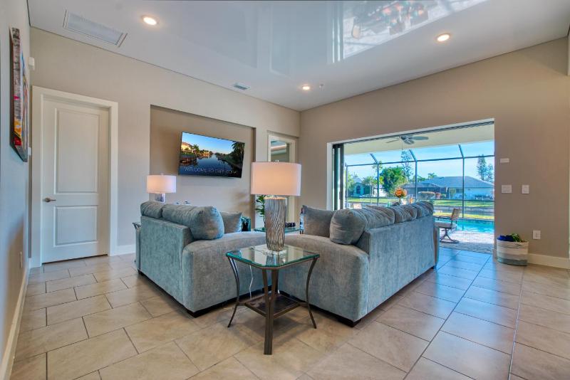 VILLA MODERN TIMES - 4 BEDS - 2 BATHS - 8 GUESTS - WATERVIEW & POOL - INCL. 10% OFF BOAT RENTAL - image 43