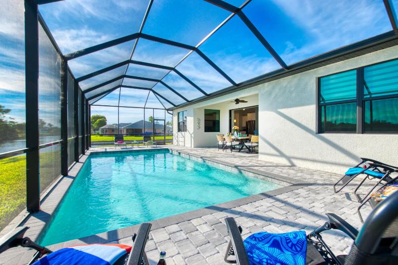 VILLA MODERN TIMES - 4 BEDS - 2 BATHS - 8 GUESTS - WATERVIEW & POOL - INCL. 10% OFF BOAT RENTAL - image 47
