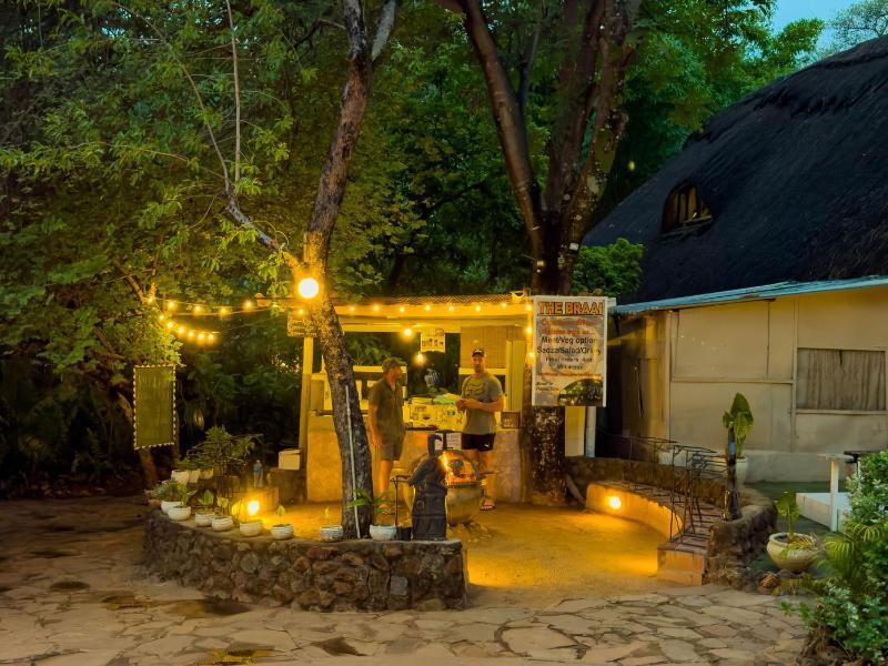 Victoria Falls Backpackers Lodge- Camp Sites - image 15