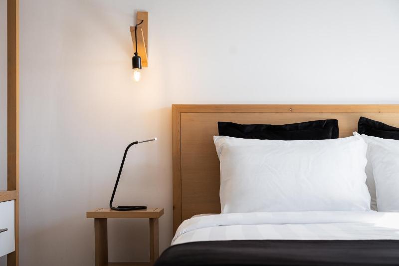 Acropolis Cozy Living - image 13