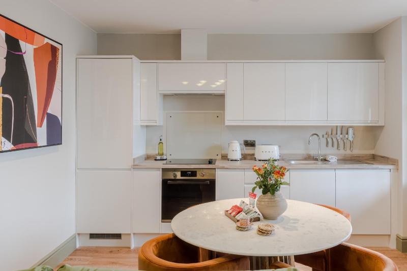 Redland Place | Two (1 Bed) - image 14