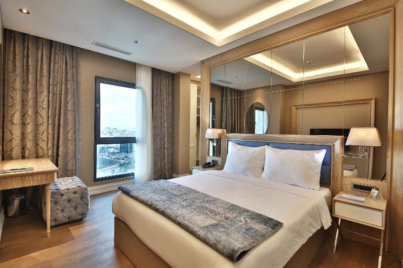 King Suite image 1
