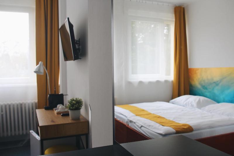 Family Room with Private Bathroom image 2