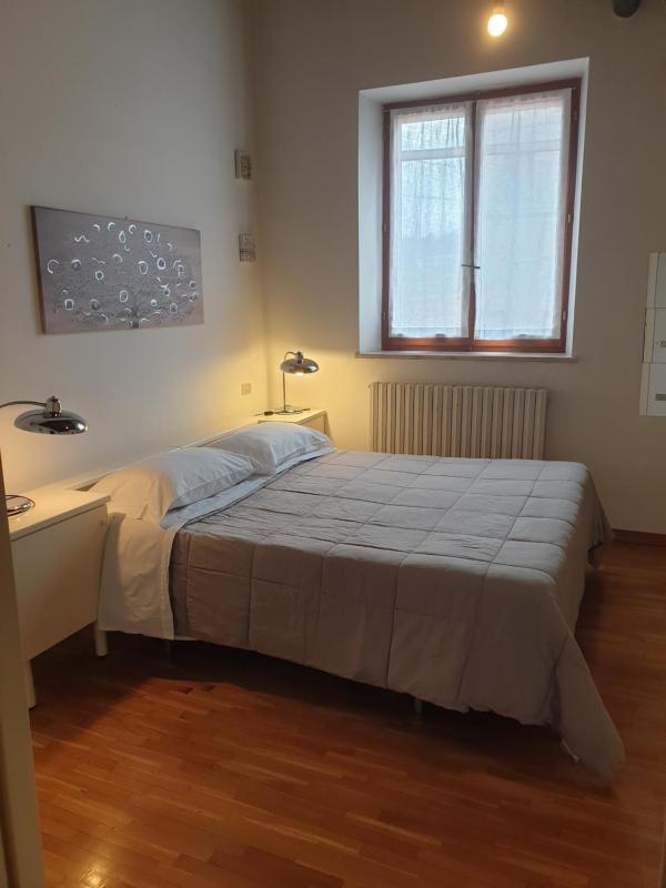 One-Bedroom Apartment image 1