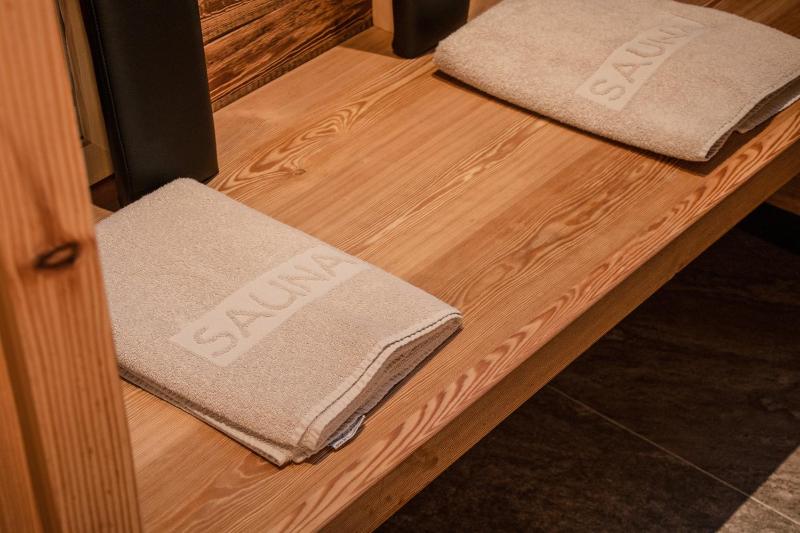 Suite with Spa Bath image 2