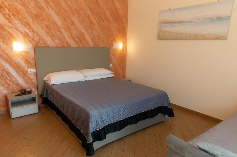 Deluxe Junior Suite image 1