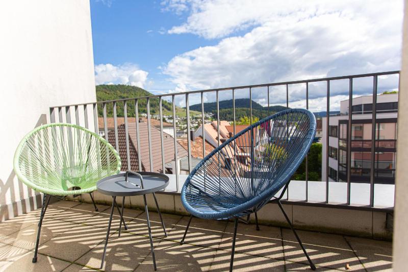Single Room with Balcony and Panoramic View image 4