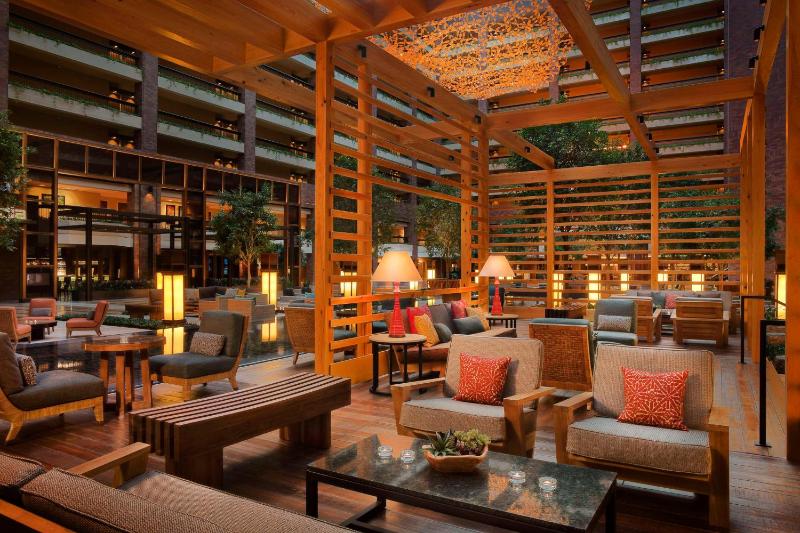Hilton Anatole Dallas - image 7