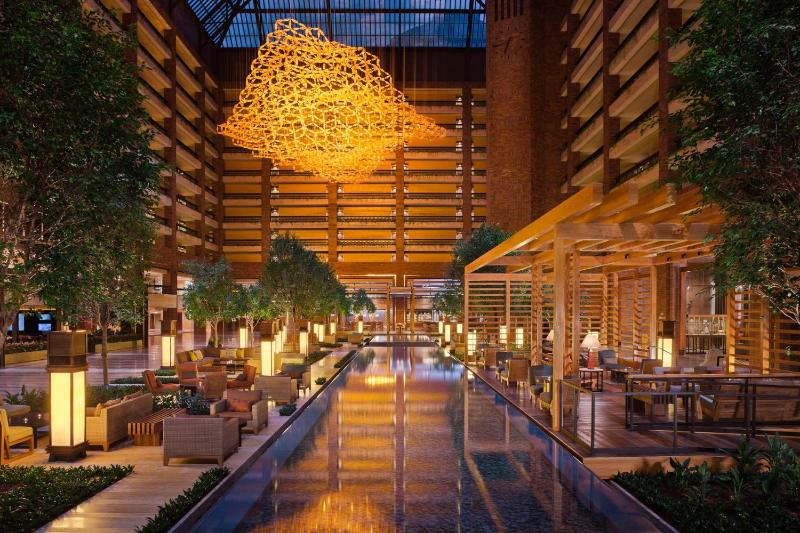 Hilton Anatole Dallas - image 31