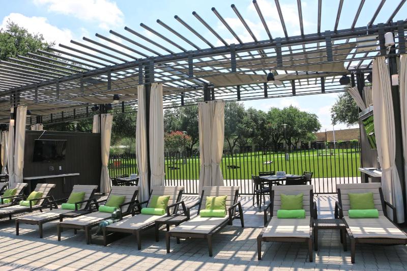 Hilton Anatole Dallas - image 12