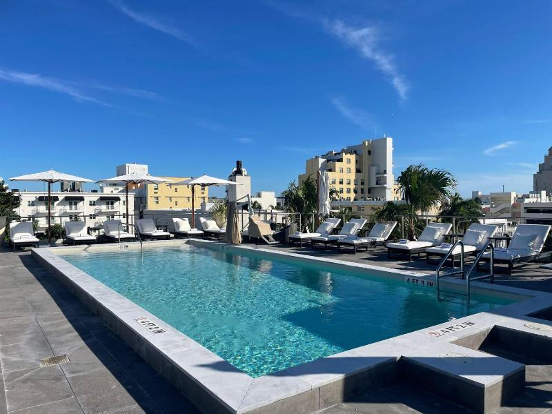 Nassau Suite South Beach an All-Suite Hotel - image 17