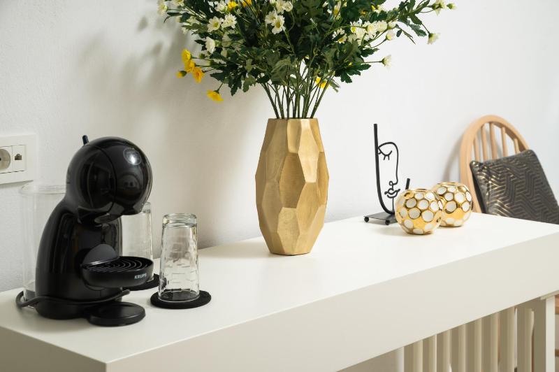 Standard Double Room image 3