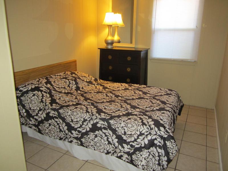 Two-Bedroom Apartment image 3
